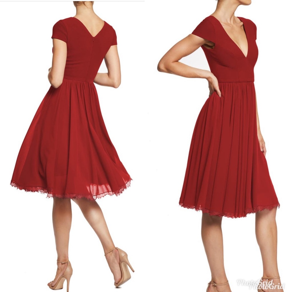 Dress the Population Red V‑Neck Cap Sleeve Midi Dress